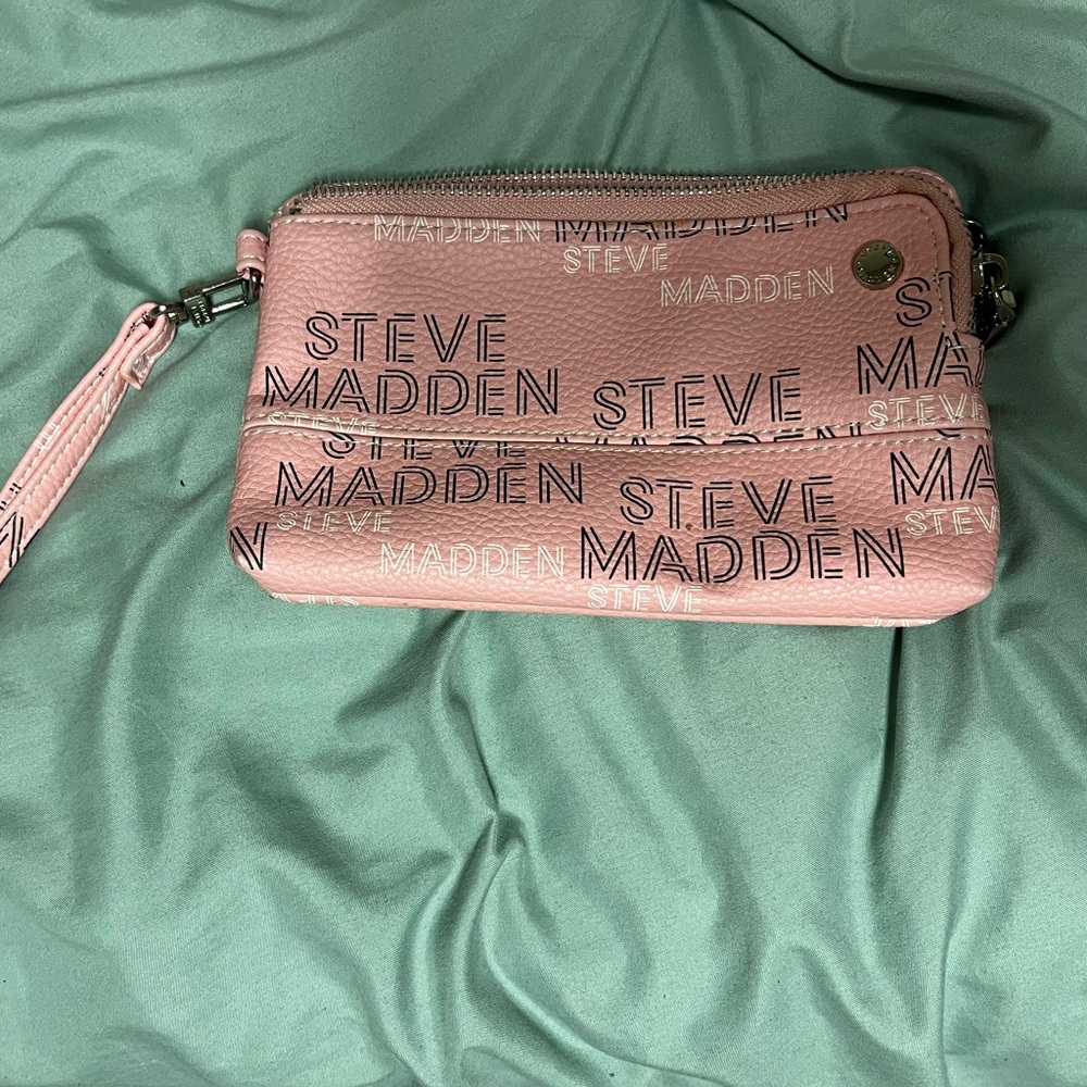 Never worn. - Picture 4 of 4